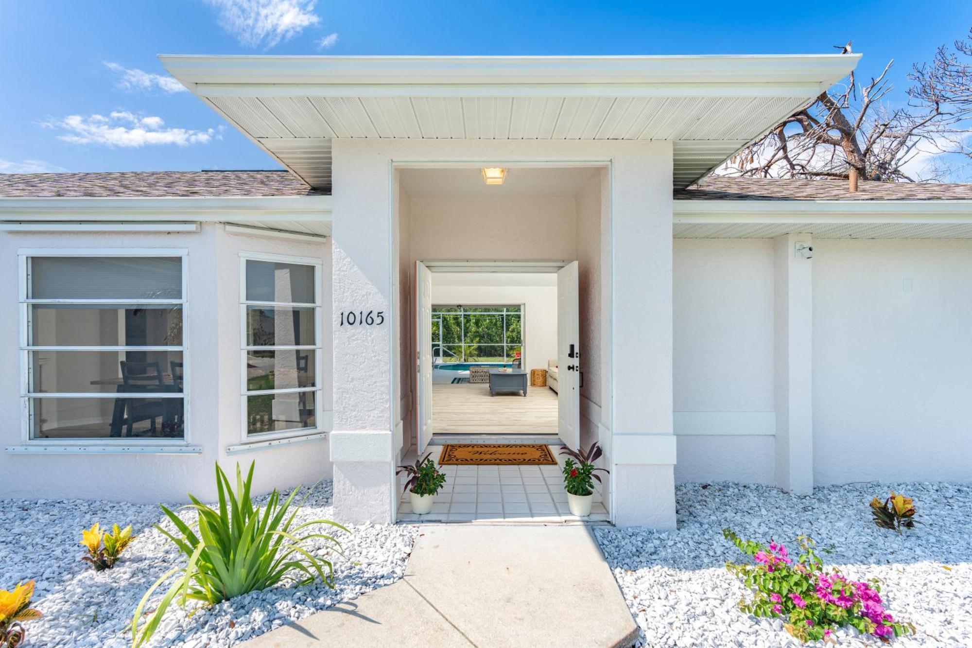 Beautiful Spacious Home! Close To Beaches - Heated Private Pool Englewood Exterior foto